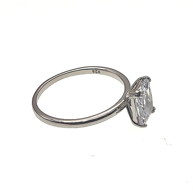 Solitaire ring, Bridal ring
