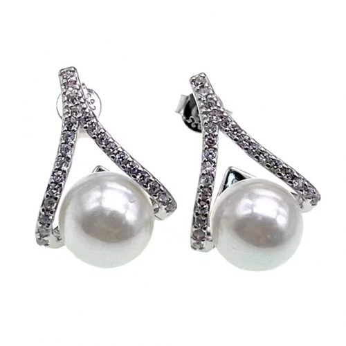 Pearl Earring - L17