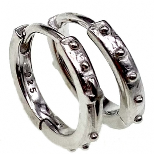 Plain Hoop Earring  - L27