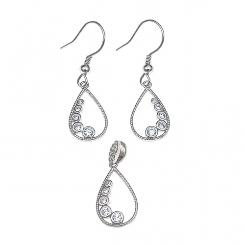 Hanging Earring and Pendant Set wth color stones -L48