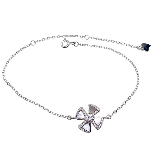 Flower design Chain Bracelet with MOP  - L58
