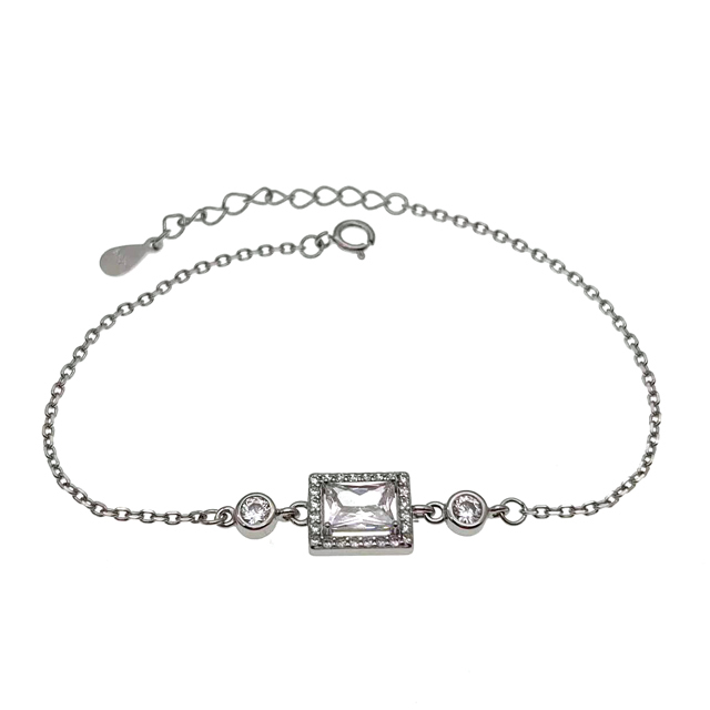 Chain Bracelet with main stone - L37