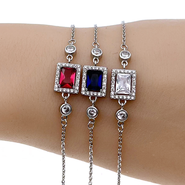 Chain Bracelet with main stone - L37