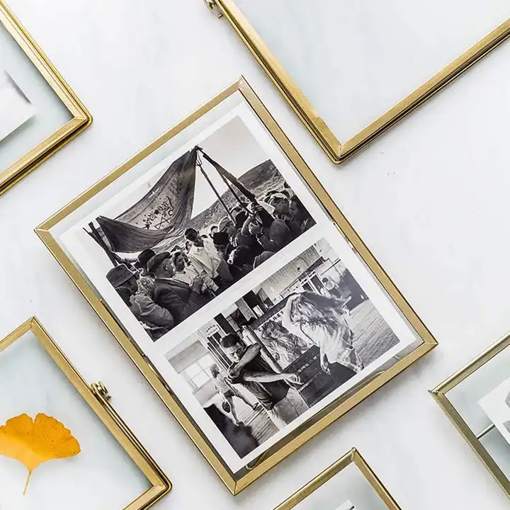 Custom Metal Floating Picture Frame Double-Sided Glass Photo Frame