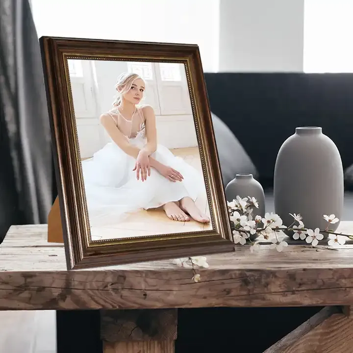 Customized Plastic Picture Frame Bead Point PS Photo Frame