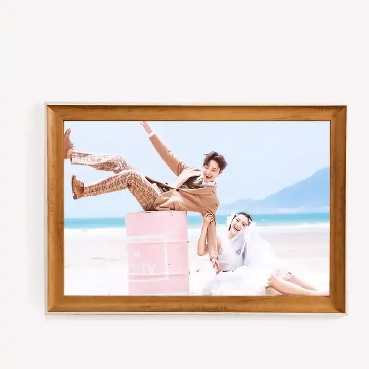 Customized Plastic Picture Frame Elegant Photo Frame