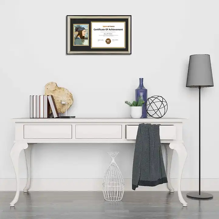 Custom Diploma Frame Plastic Photo Frame for Graduate Meaningful Graduation Gifts