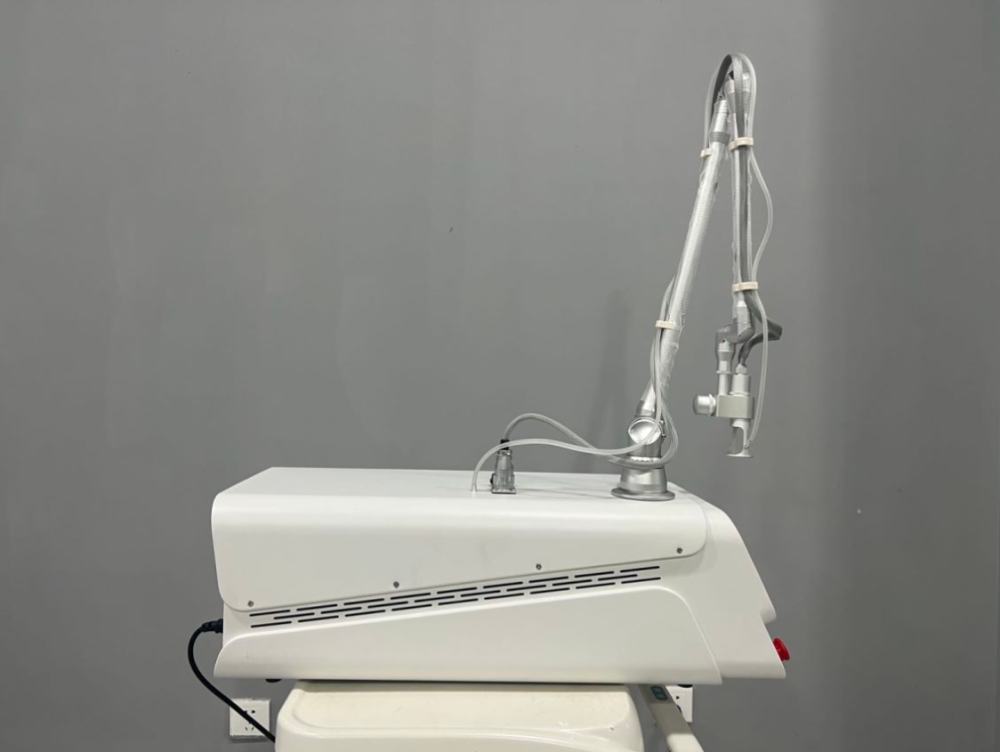 Beauty Salon Machines Body Skin Resurfacing Tightening Scar Removal Treatment CO2 Laser Machine Equipment