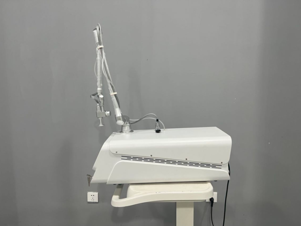 Beauty Salon Machines Body Skin Resurfacing Tightening Scar Removal Treatment CO2 Laser Machine Equipment