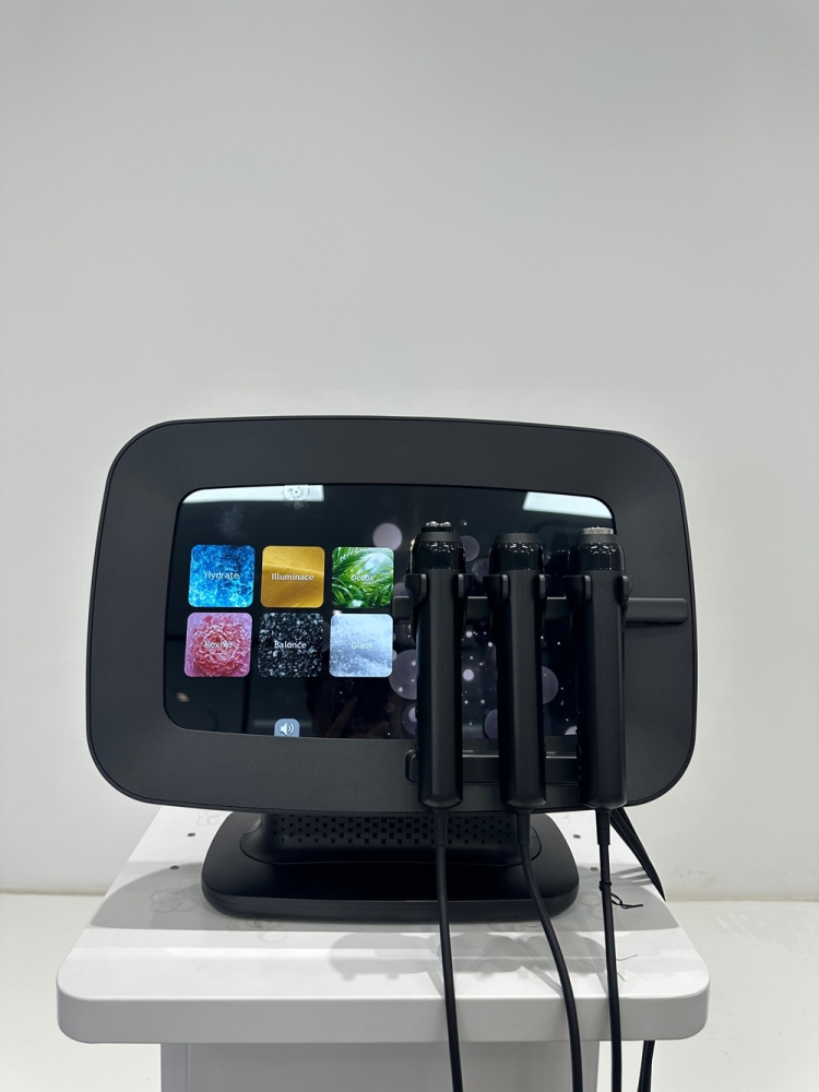 New 3 in 1 Oxygenation Pods Skin Tightening CO2 Bubble Pen Facial Exfoliation Capsule Face Massage Hydra Oxygen Facial Machine