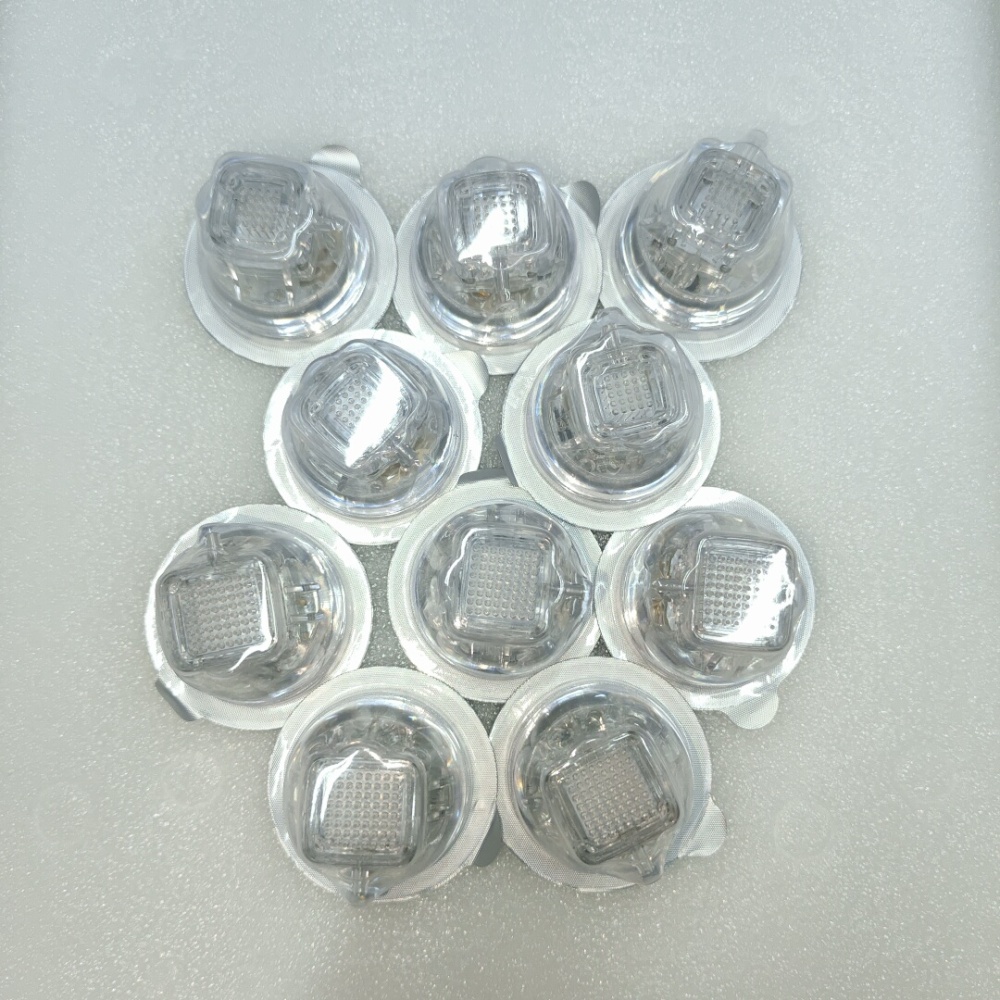 Insulated Third Generation Disposable Microneedle RF Needle Gold Plated 10/25/64 Pins Nano For Fractional RF Machine Accessory