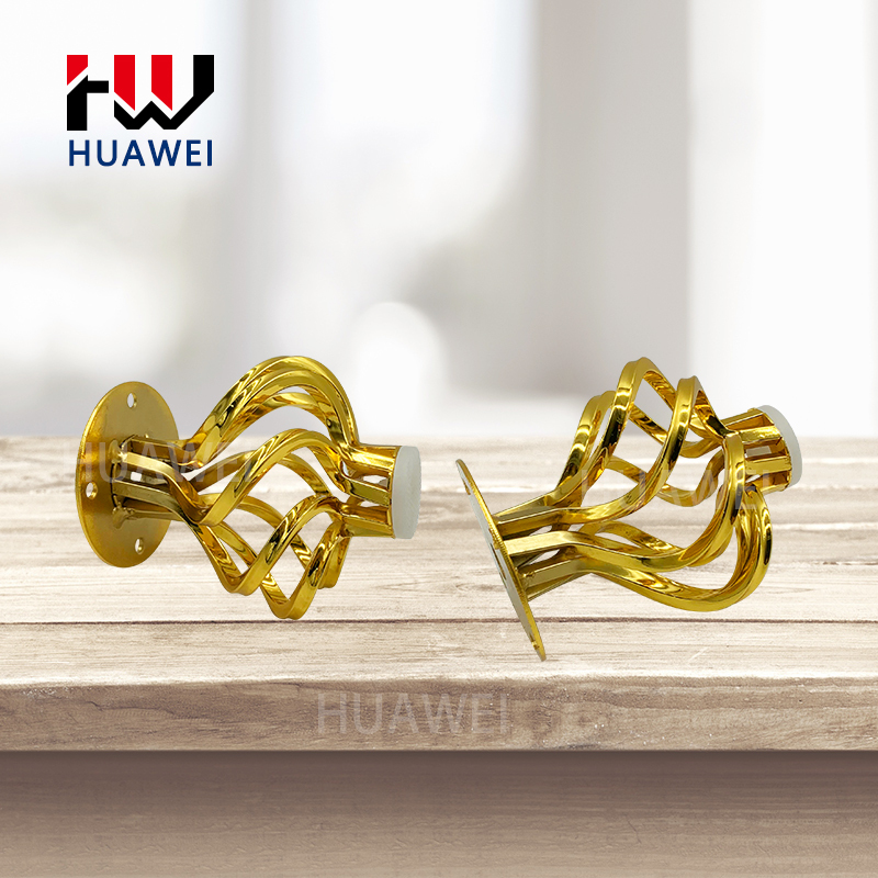 Huawei hardware Manufacturer Furniture Accessories Metal Bed Feet Couch Chrome Legs Triangl Sofa Leg