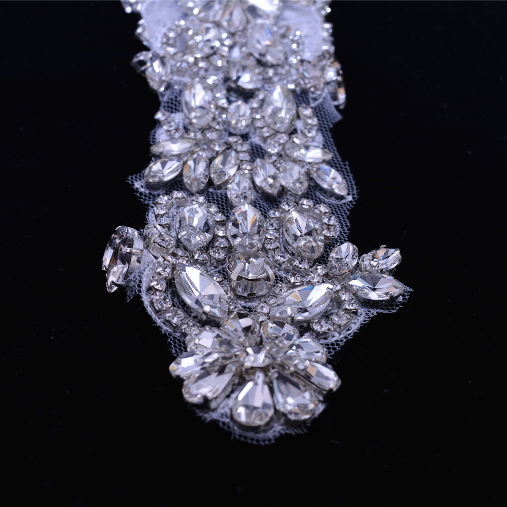 SM149 Crystal Diamante  Applique 1 Piece