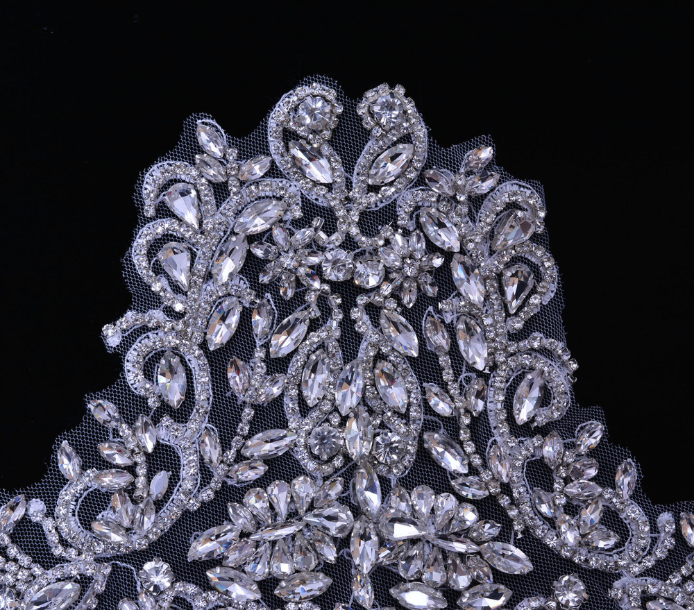 SM149 Crystal Diamante  Applique 1 Piece