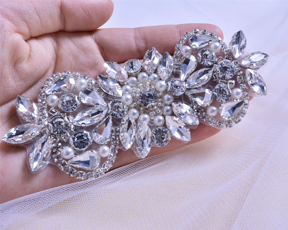SM156 Crystal Diamante  Rhinestone Applique 1 Piece