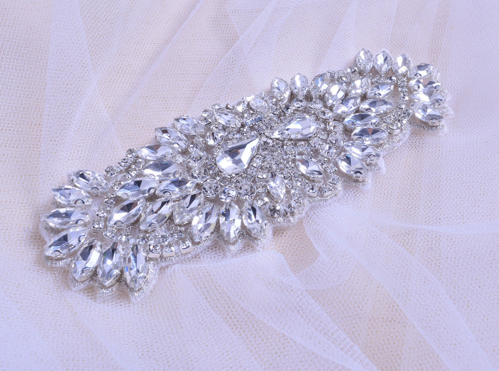 SM157 Crystal Diamante  Rhinestone Applique 1 Piece