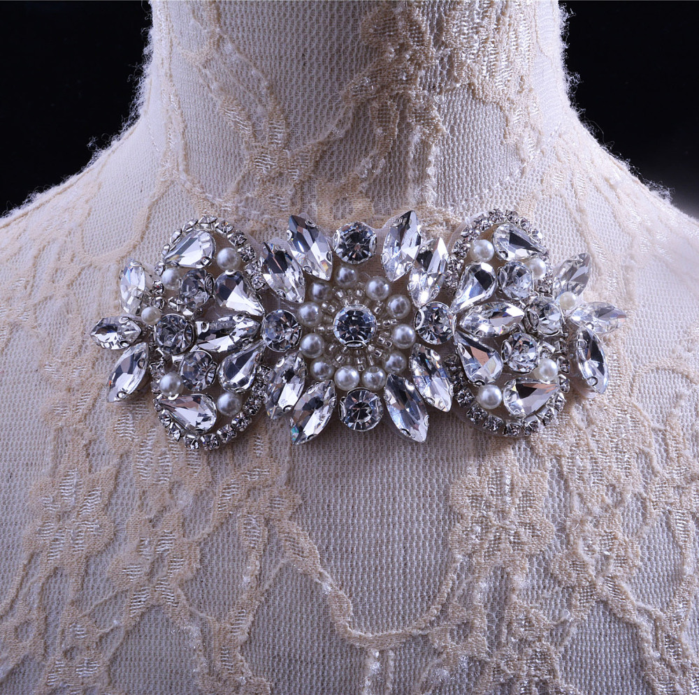 SM156 Crystal Diamante  Rhinestone Applique 1 Piece