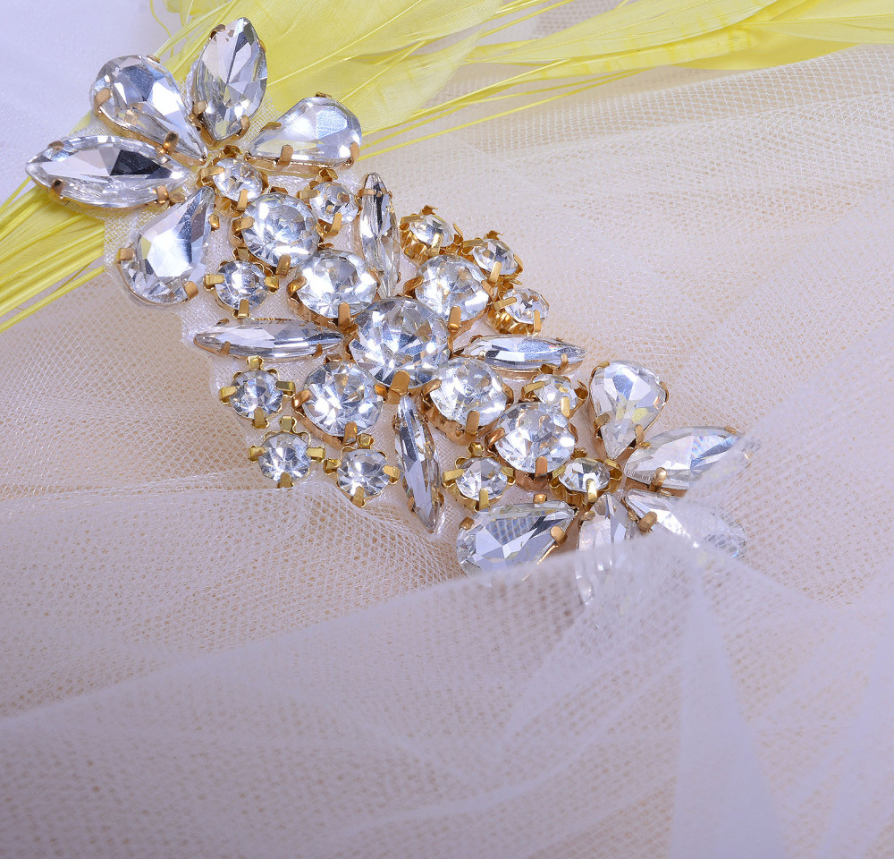 SM160 Crystal Diamante  Rhinestone Applique 1 Piece