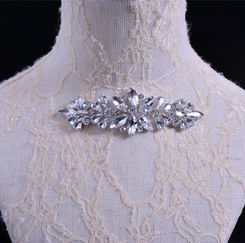 SM158 Crystal Diamante  Rhinestone Applique 1 Piece