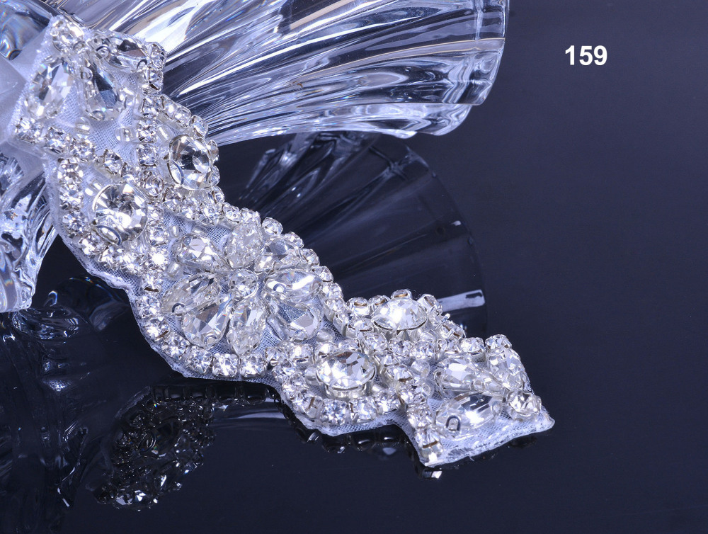 SM159 Crystal Diamante  Rhinestone Applique 1 Piece