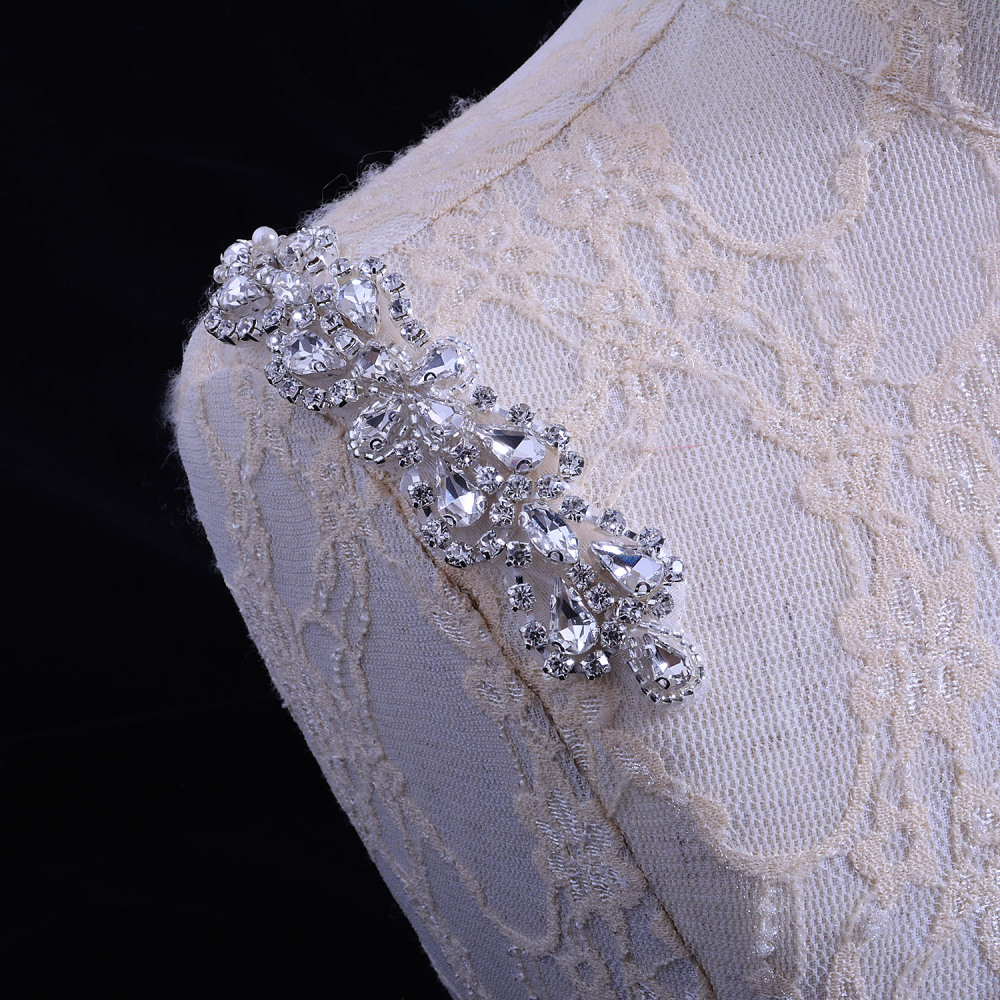 SM162 Crystal Diamante  Rhinestone Applique 1 Piece