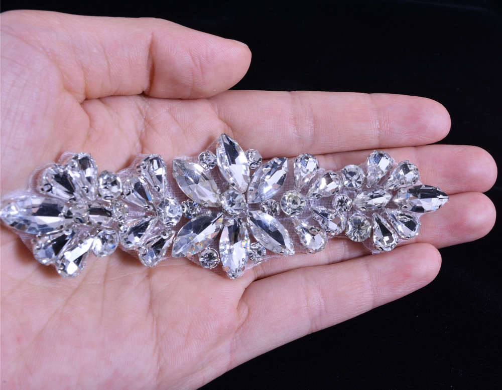 SM158 Crystal Diamante  Rhinestone Applique 1 Piece