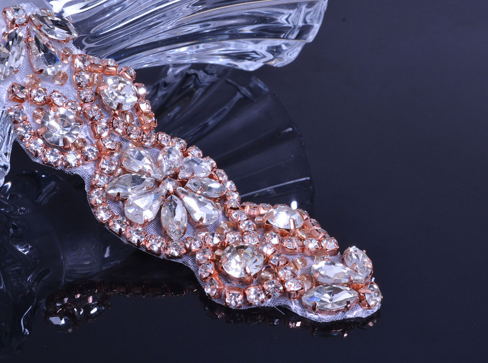 SM159 Crystal Diamante  Rhinestone Applique 1 Piece