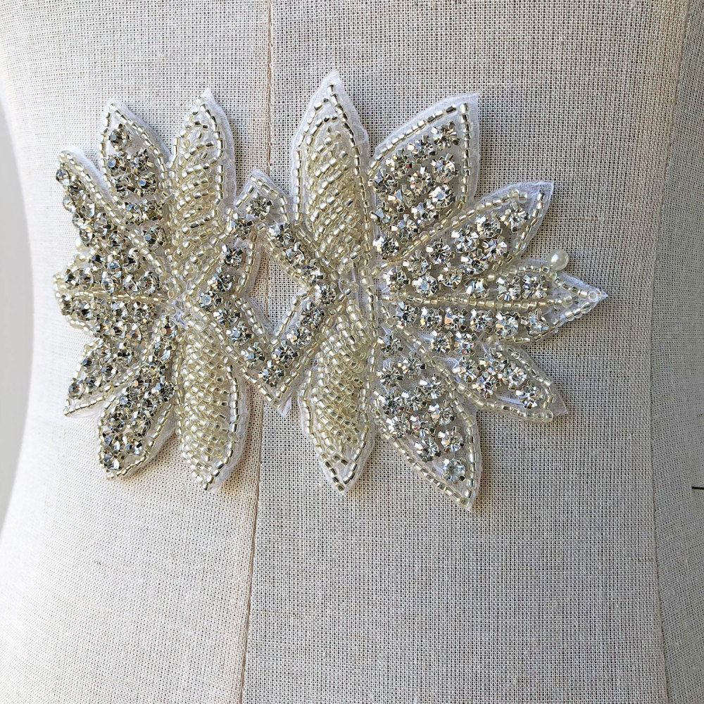 SM003 Crystal Diamante  Rhinestone Applique 1 Piece
