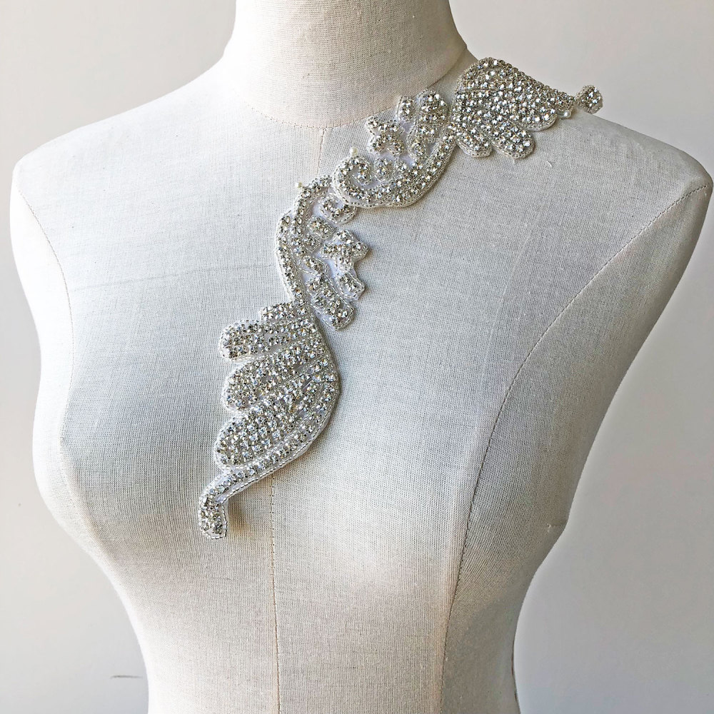 SM016 Crystal Diamante  Rhinestone Applique 1 Piece