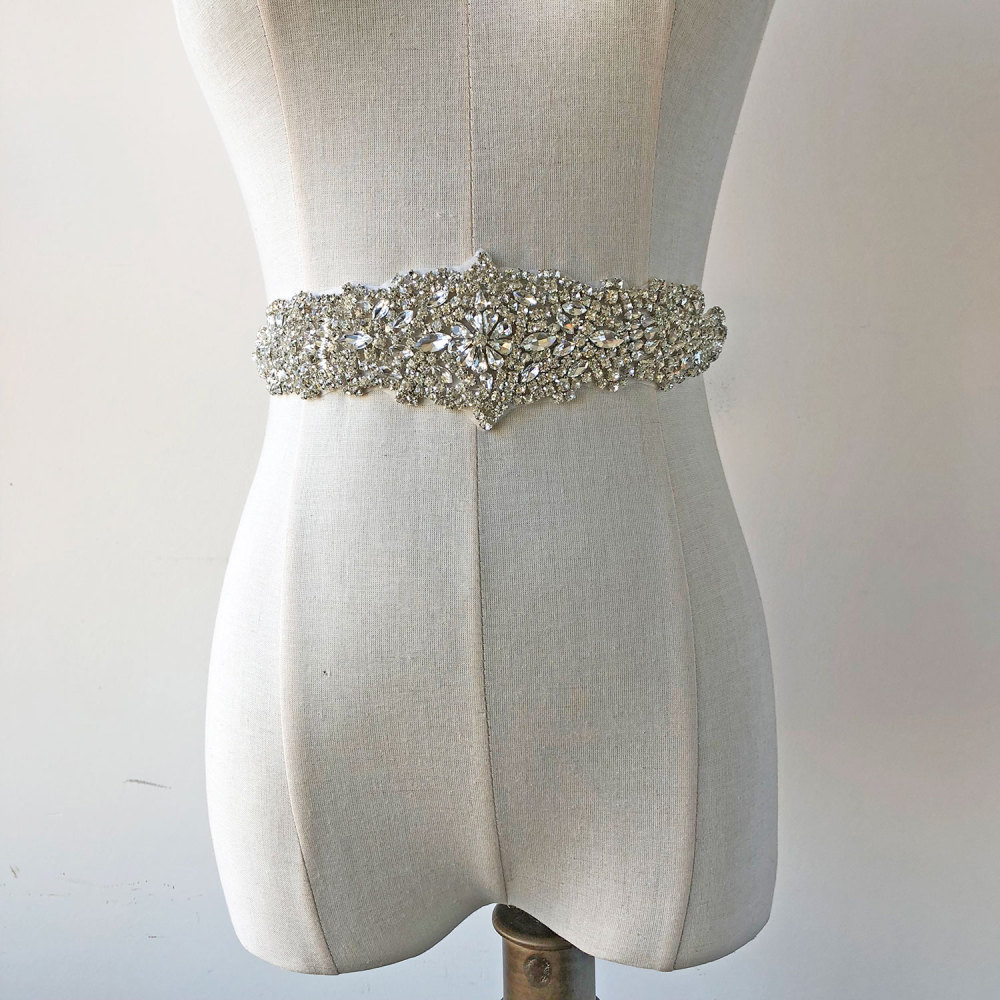 SM011 Crystal Diamante  Rhinestone Applique 1 Piece