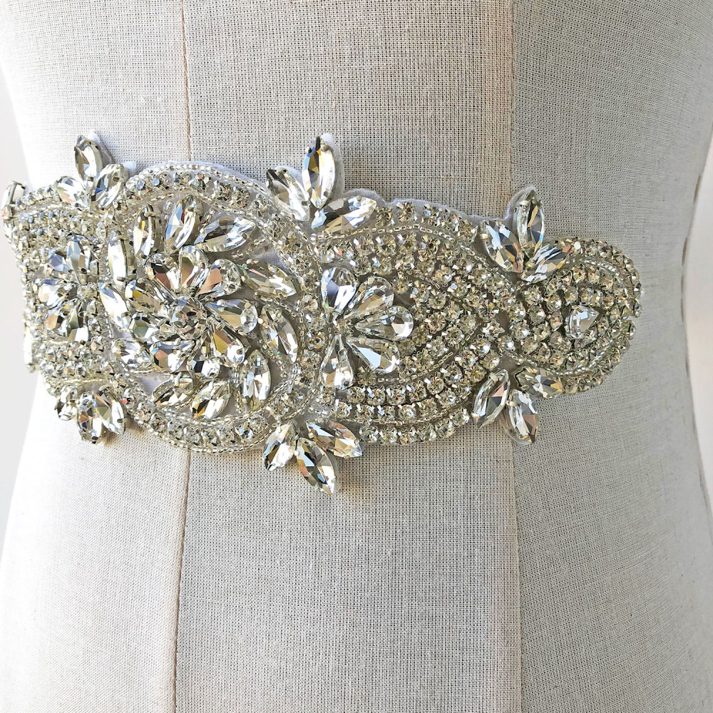 SM015 Crystal Diamante  Rhinestone Applique 1 Piece