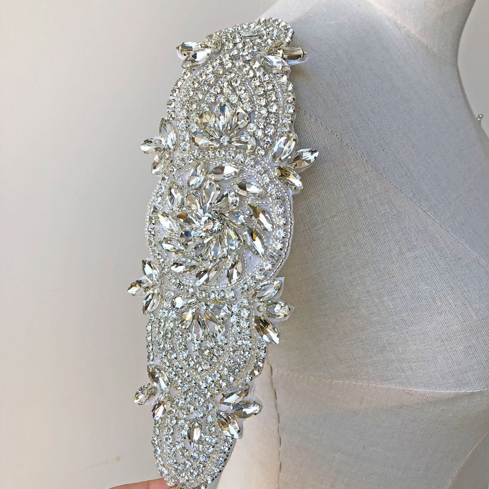 SM015 Crystal Diamante  Rhinestone Applique 1 Piece