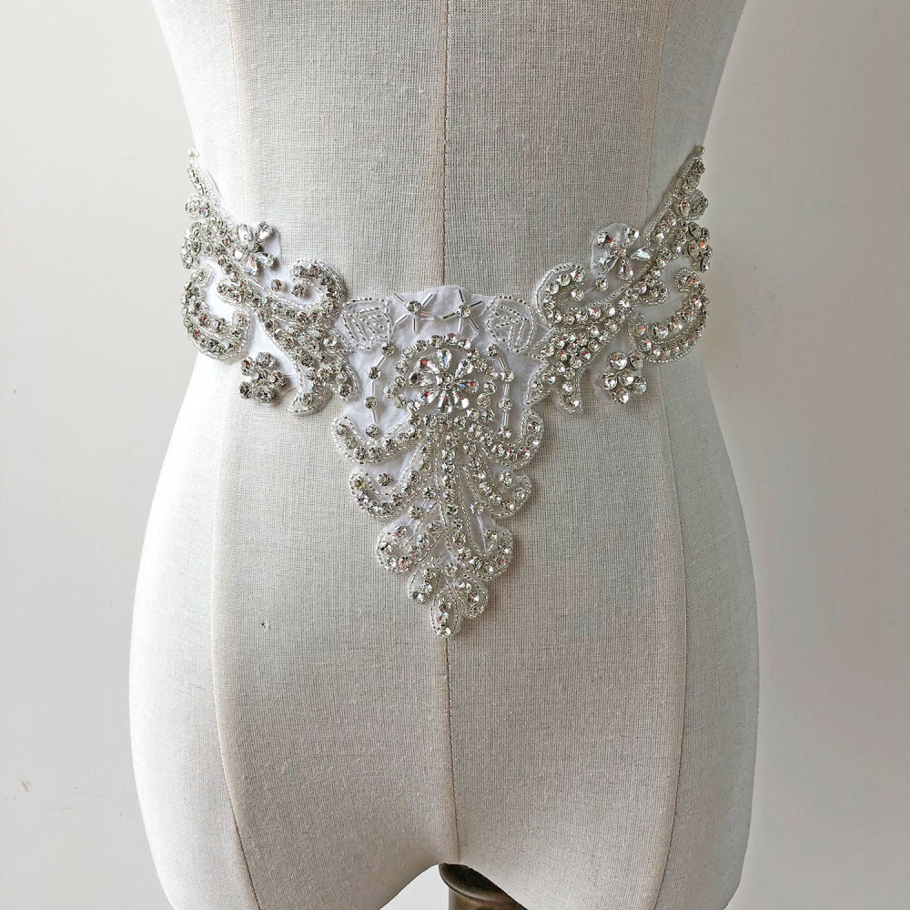 SM014 Crystal Diamante  Rhinestone Applique 1 Piece