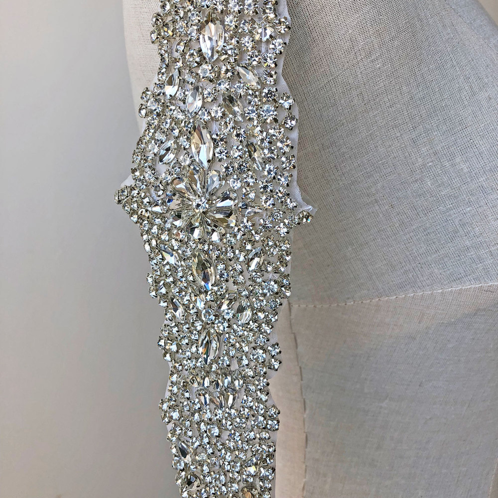 SM011 Crystal Diamante  Rhinestone Applique 1 Piece