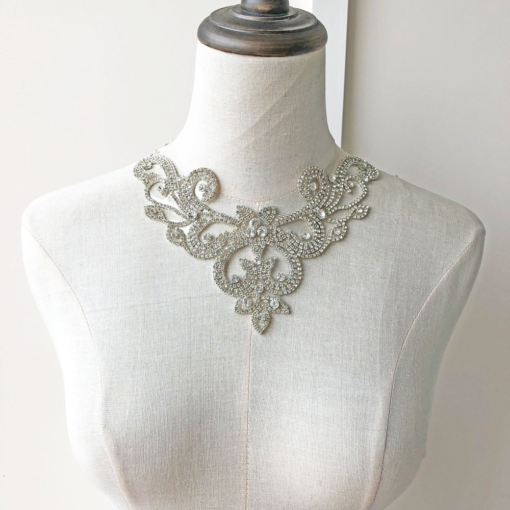 SM029 Crystal Diamante  Rhinestone Applique 1 Piece