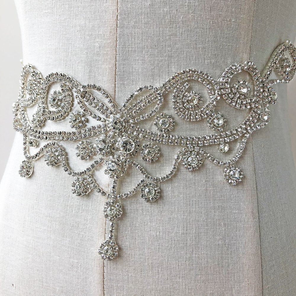 SM029 Crystal Diamante  Rhinestone Applique 1 Piece