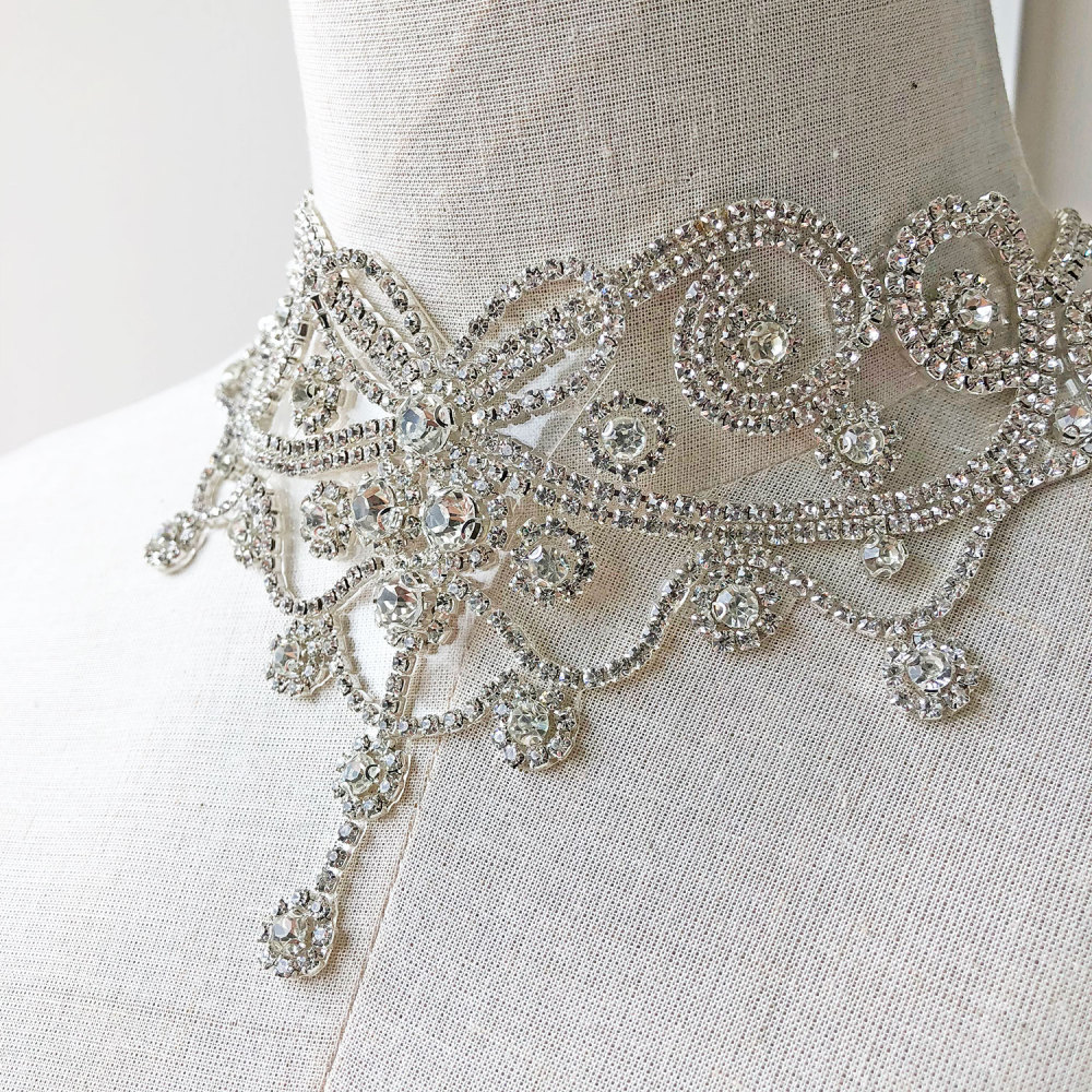 SM029 Crystal Diamante  Rhinestone Applique 1 Piece