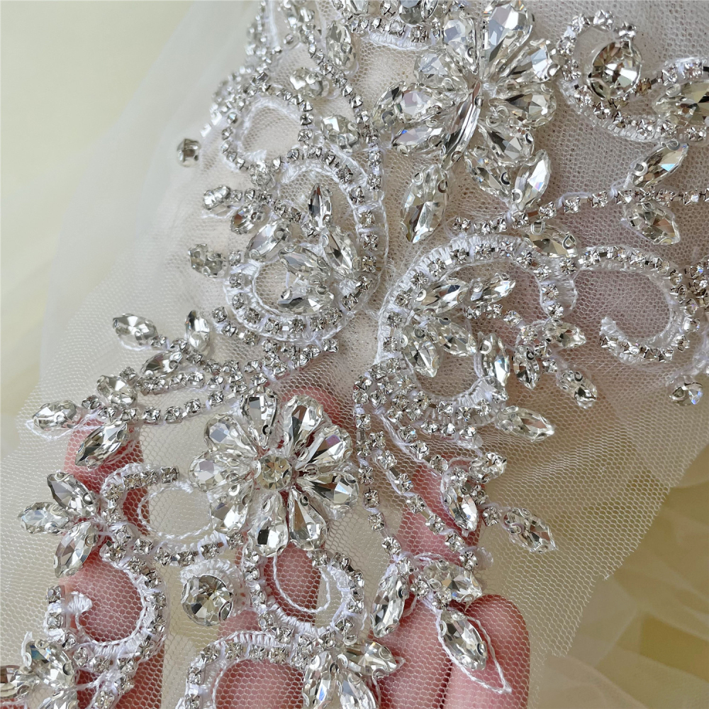 SM144 Crystal Diamante  Rhinestone Applique 1 Piece
