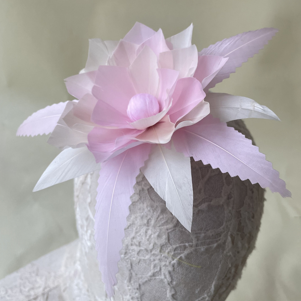 RB129  Feather Mount Goose Feather Millinery Fascinators Hat Handcraft Headress