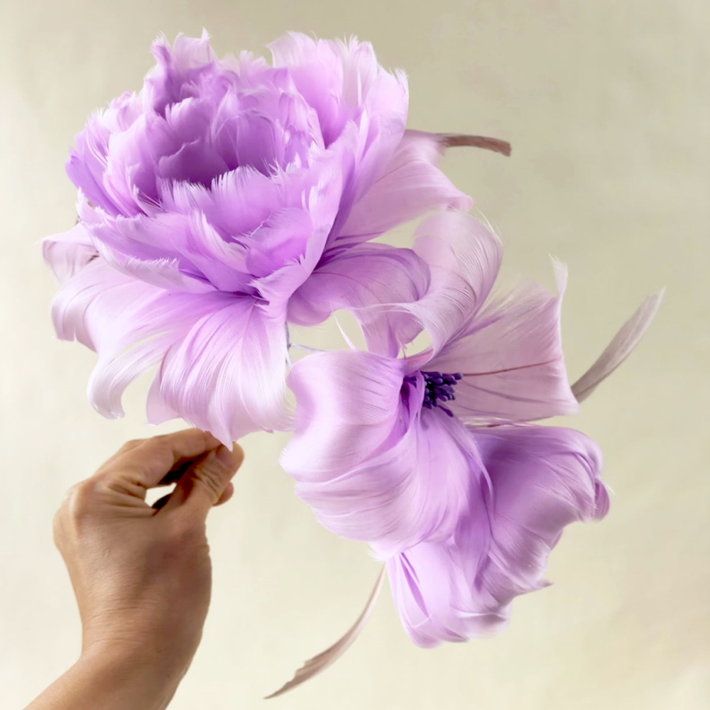 RM1728 Poseable Goose Feather Triple Floral Mount with Foliage for Millinery