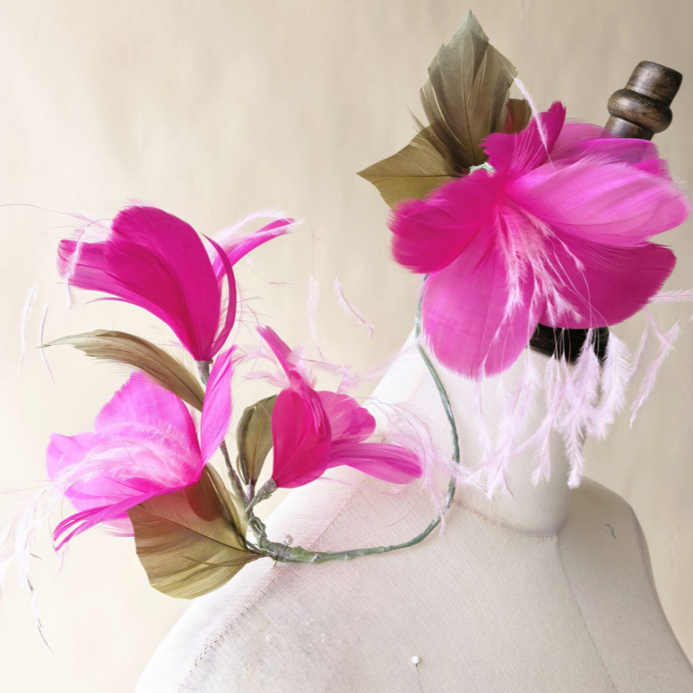 RM1732 Pliable Long Stem Goose & Ostrich Feather Spray for Couture Millinery