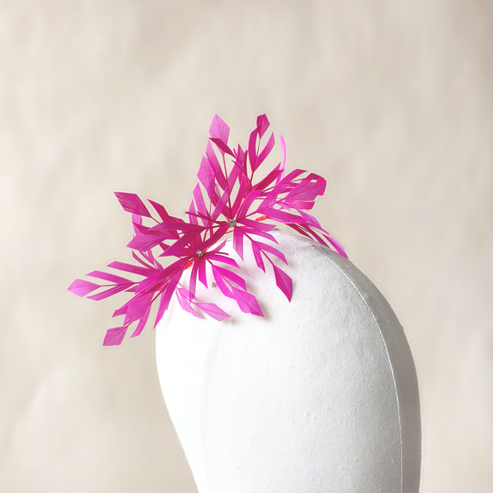 RM1733 Hand-Cut Chevron Goose Feather Flower Spray for Couture Millinery