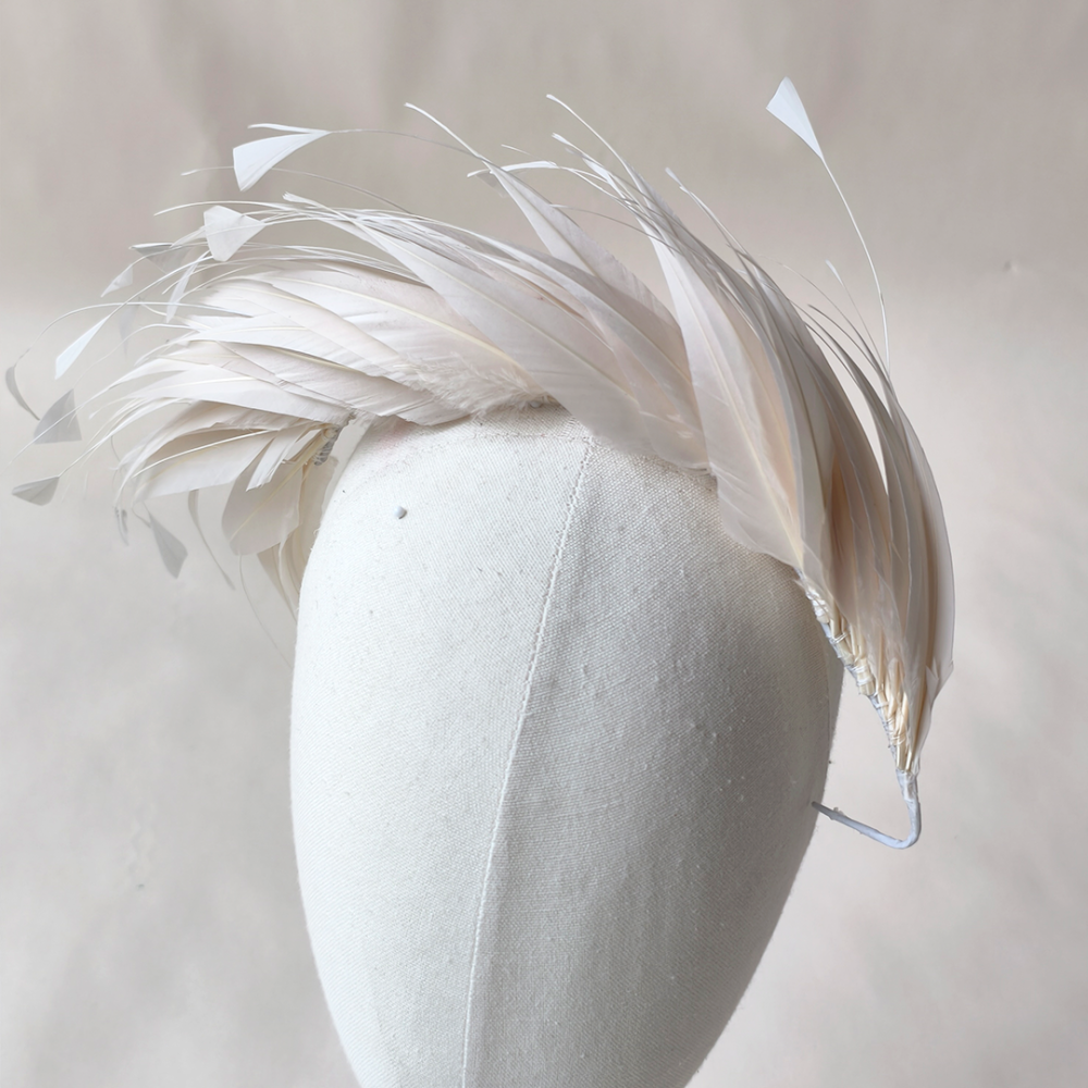 RM1737 Goose Feather Spray Arc Mount for Royal Ascot & Derby Millinery