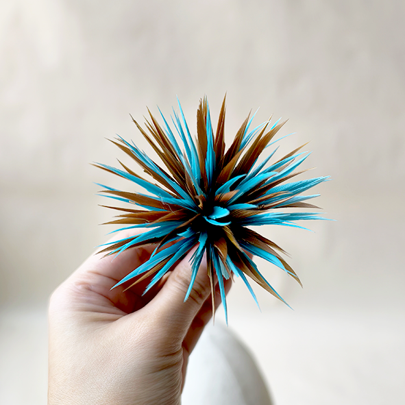 XH092 Sea Urchin Starburst Biot Feather Mount for Spring Racing, Derby & Bridal Headpieces