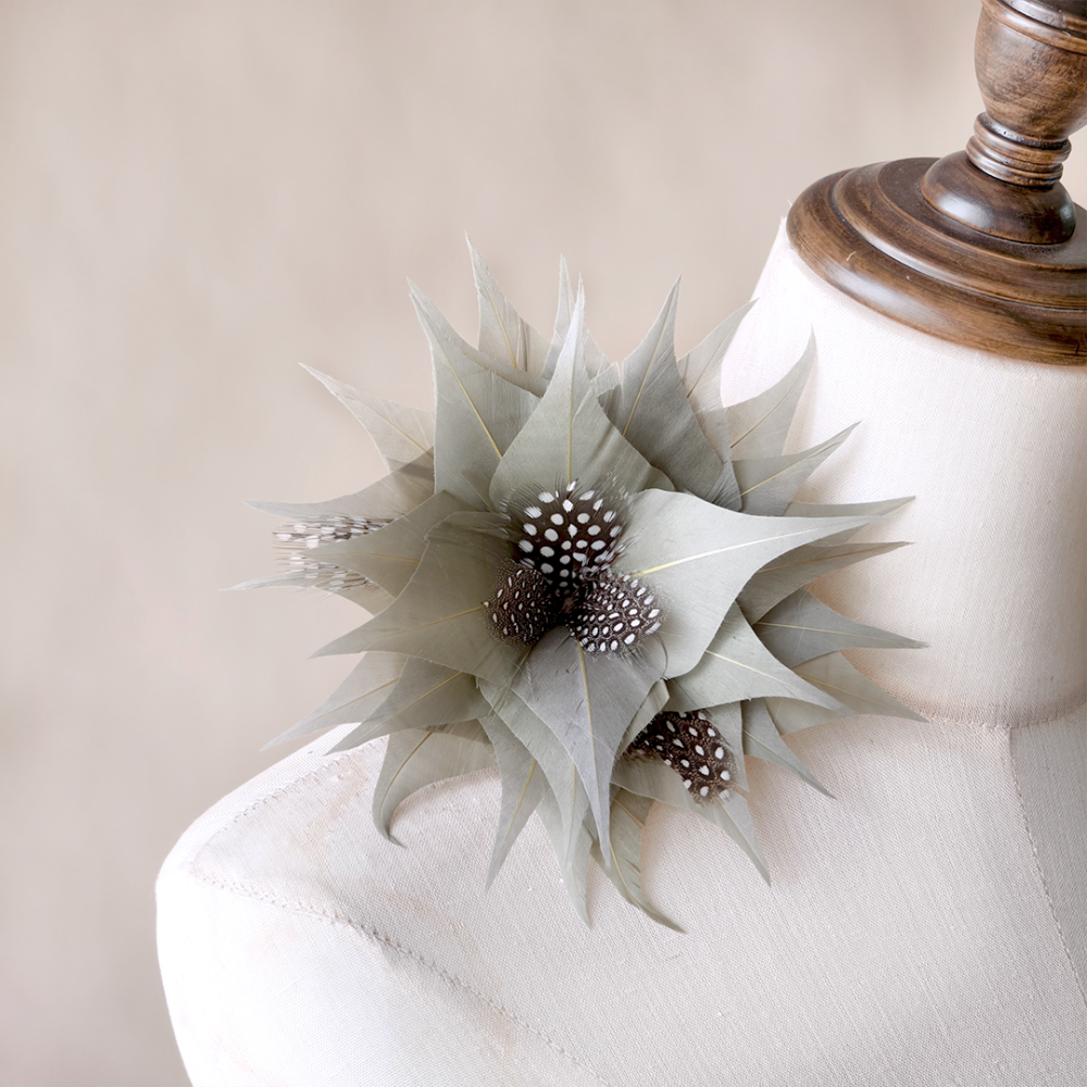 RB038 Graphic Star Feather Flower Goose & Guinea Plumage For Couture Millinery & Derby