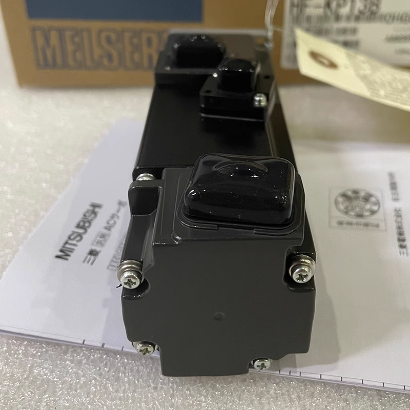 Servomoteur CA (alternatif) MITSUBISHI HF-KP13B - Neuf En Boîte D'origine - Pour Automatisme Industriel