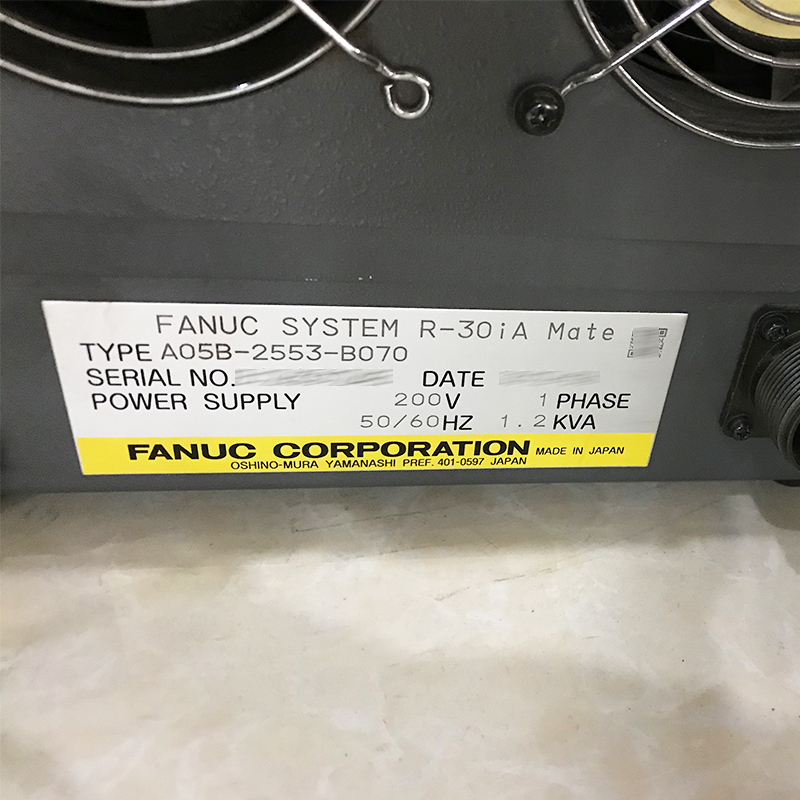 A05B-2553-B070 Fanuc Robot System Control Cabinet R-30iA Mate