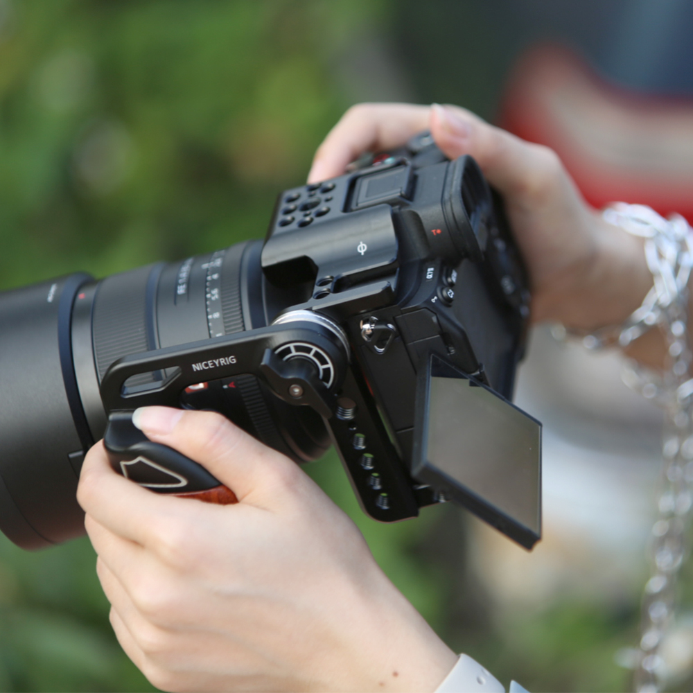 Niceyrig Camera Cage for Sony A7RV/A7M4/A7IV/A7RIV/ ILCE-7S3/ A7S3/ILCE-7RM5 with Arri Rosette Mount