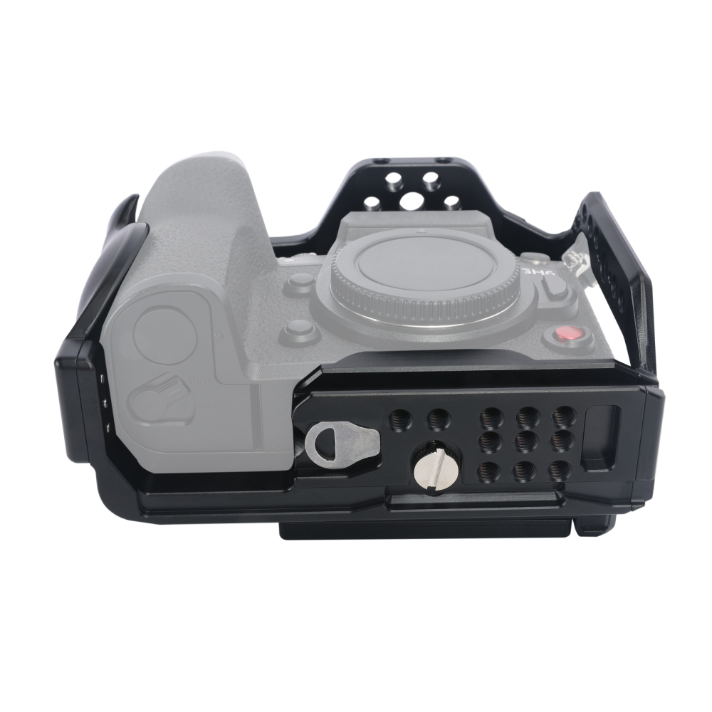 Niceyrig Camera Cage for Panasonic Lumix GH6 with Cold Shoe Mount&Nato Rail