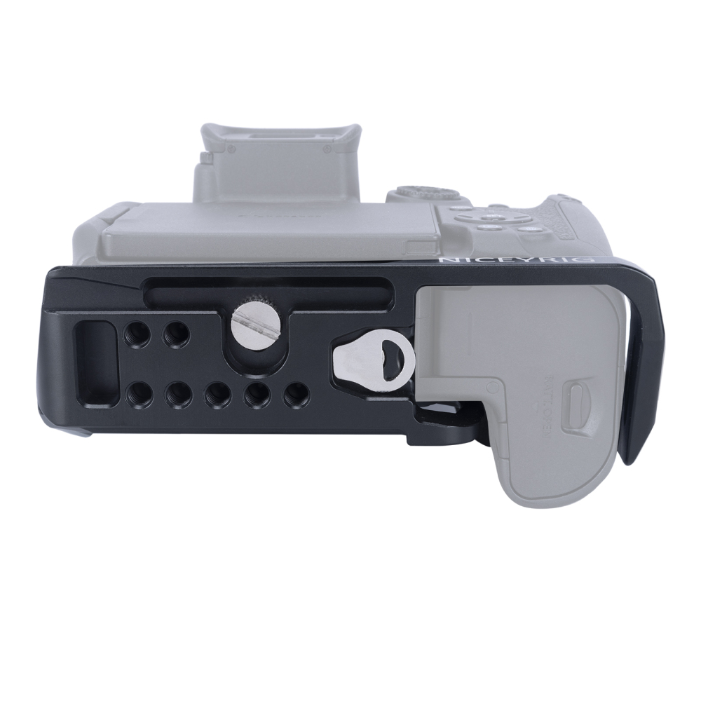 Niceyrig Camera Cage kit for Canon EOS R7 with Cold Shoe Mount Arri Locating Hole Nato Rail Arca-Swiss Bottom